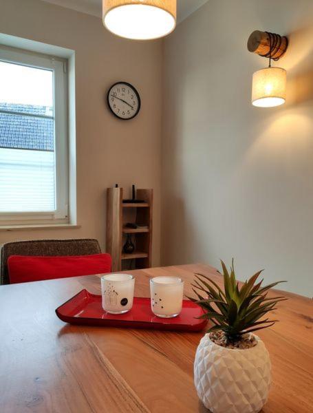 Güntersberge Ferienhaus Blaue Blume Mit 11 Kw Ladestation, Kamin, Terrasse, Eingezaeuntem Garten, Sauna, Wlan, Netflix, 2 Hunde Willkommen! מראה חיצוני תמונה